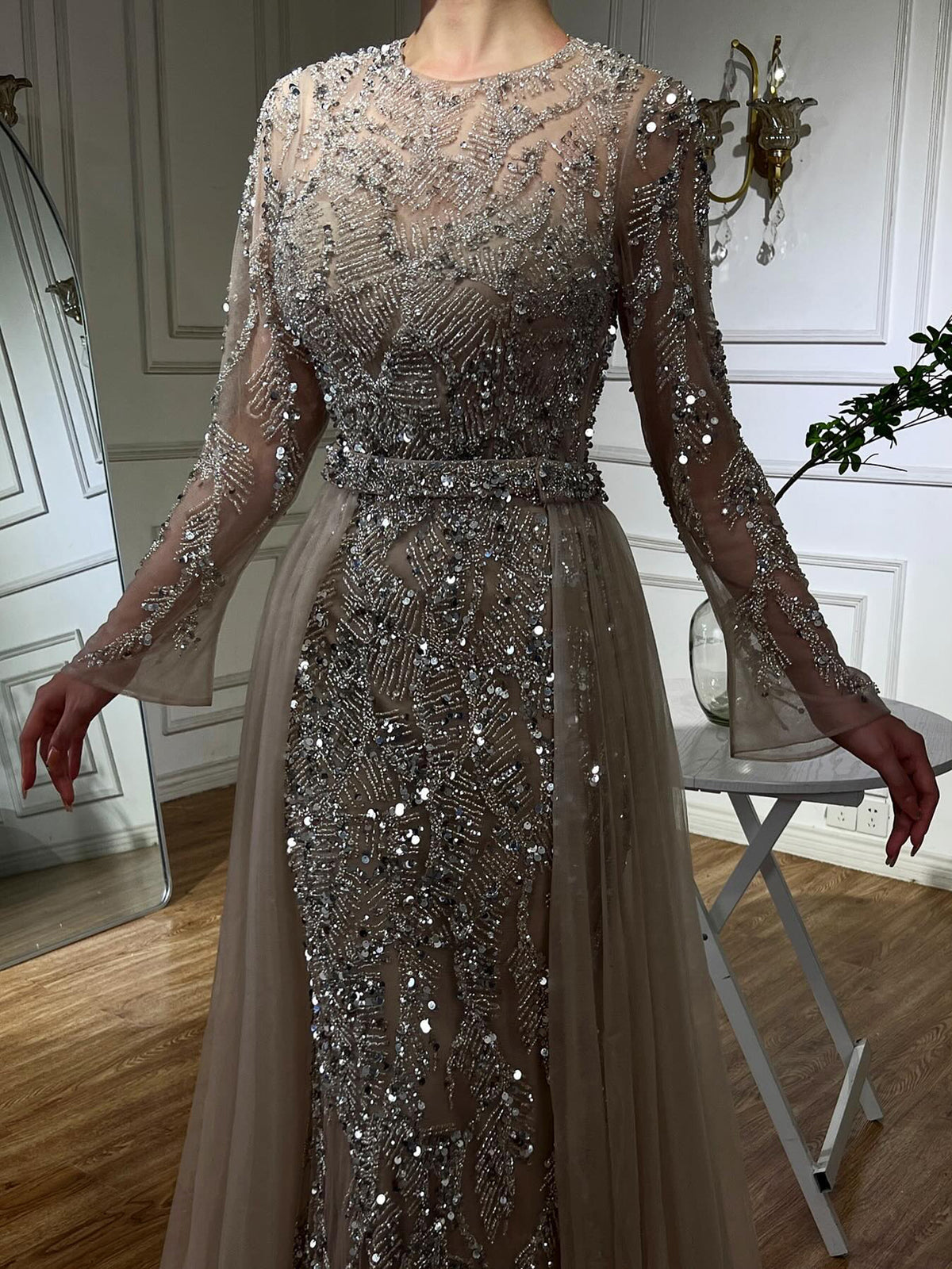 Luxury Dubai Turquoise Beaded Evening Dress with Tulle LA72601