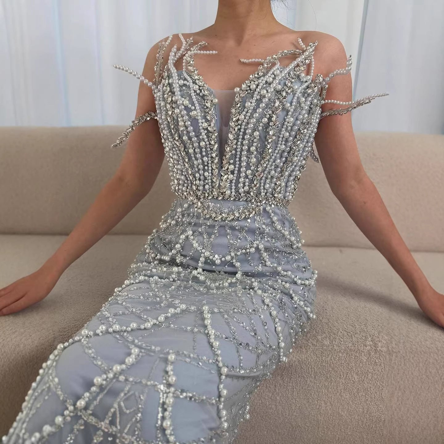 Luxury Dubai Nude Saudi Pearls Beaded Mermaid Evening Dresses Gowns for Formal Occasion LA72816