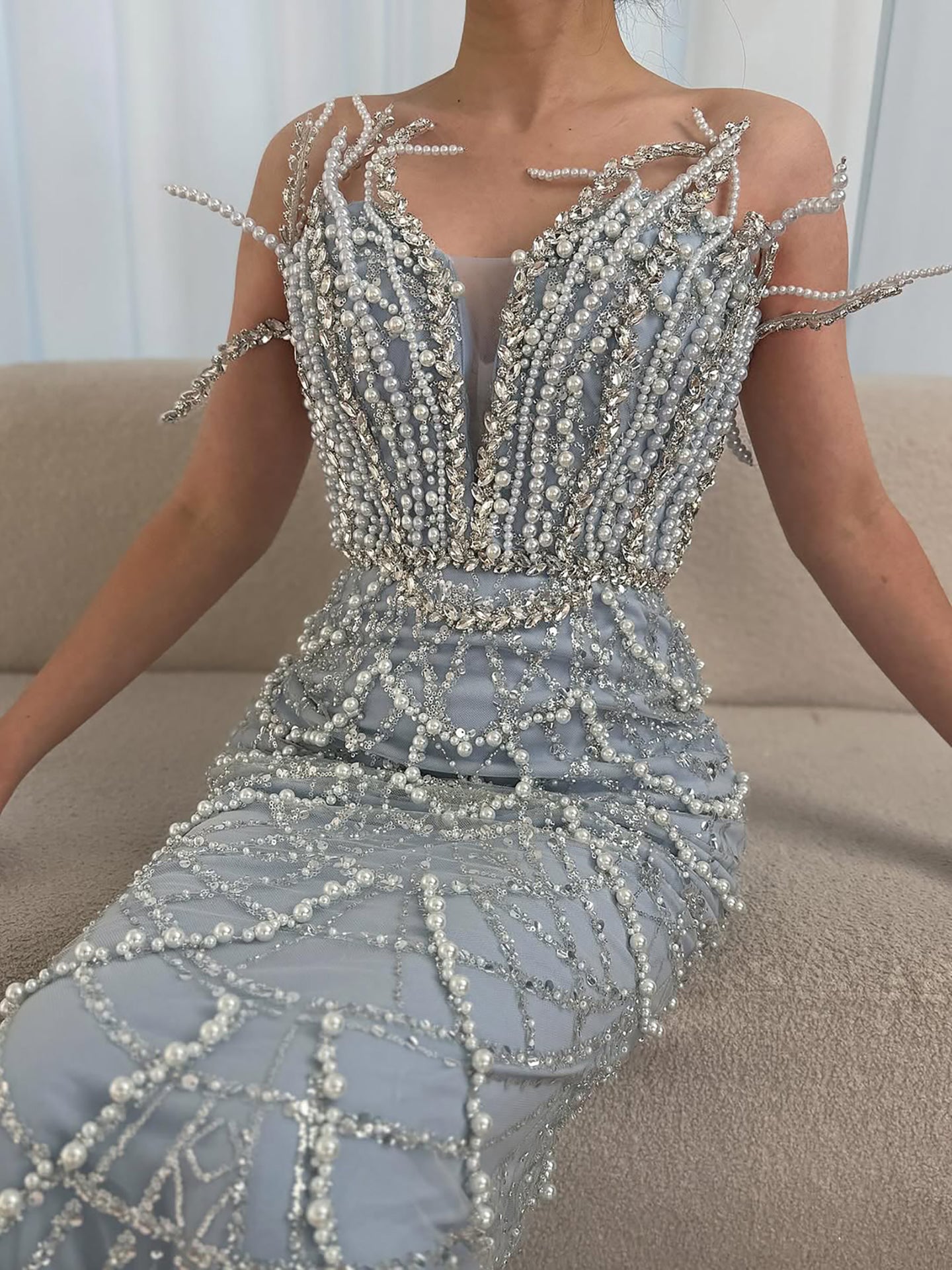 Luxury Dubai Nude Saudi Pearls Beaded Mermaid Evening Dresses Gowns for Formal Occasion LA72816