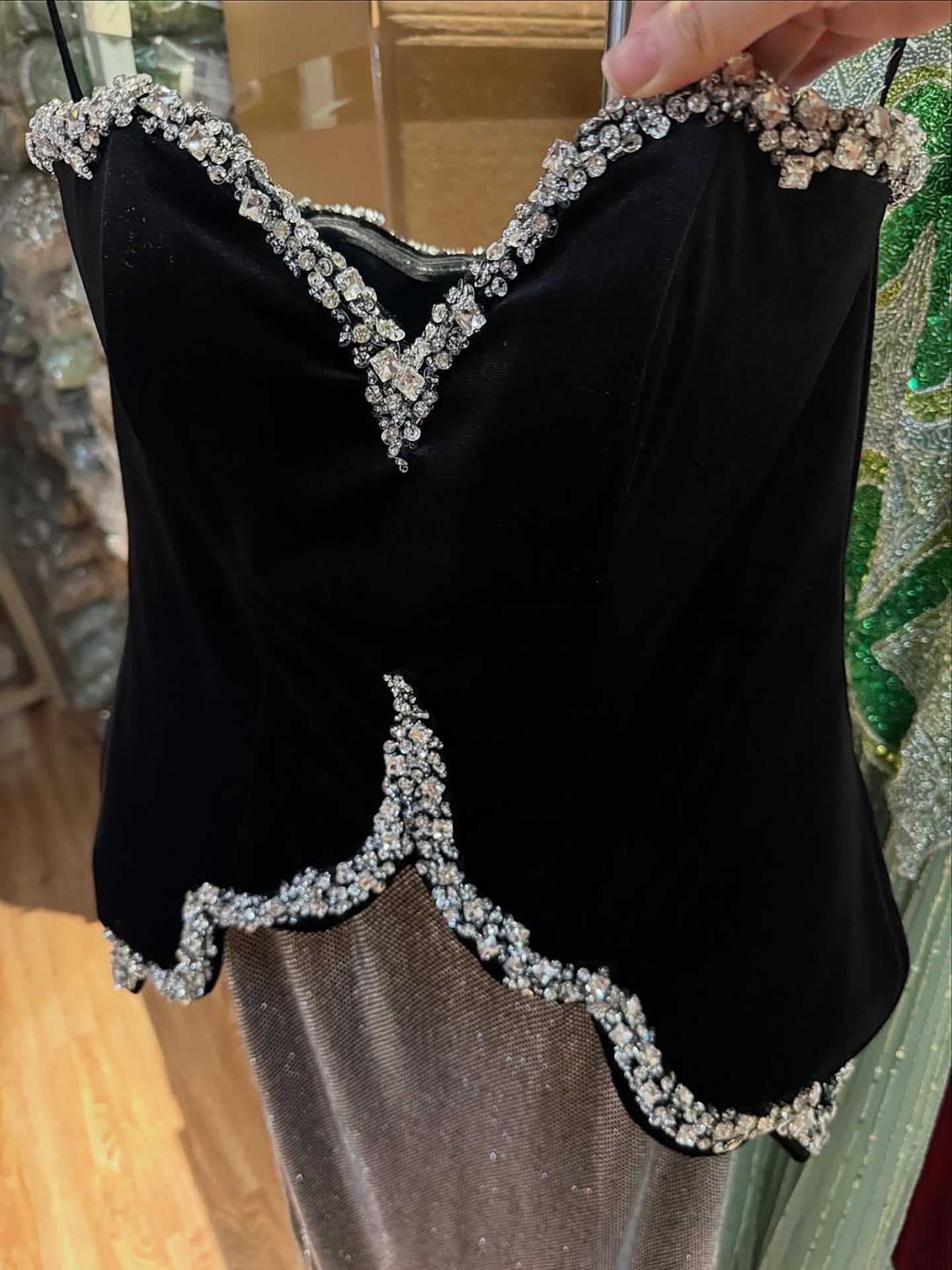 Luxury Black Strapless Beaded Mermaid Evening Dress LA73206A - SERENE HILL