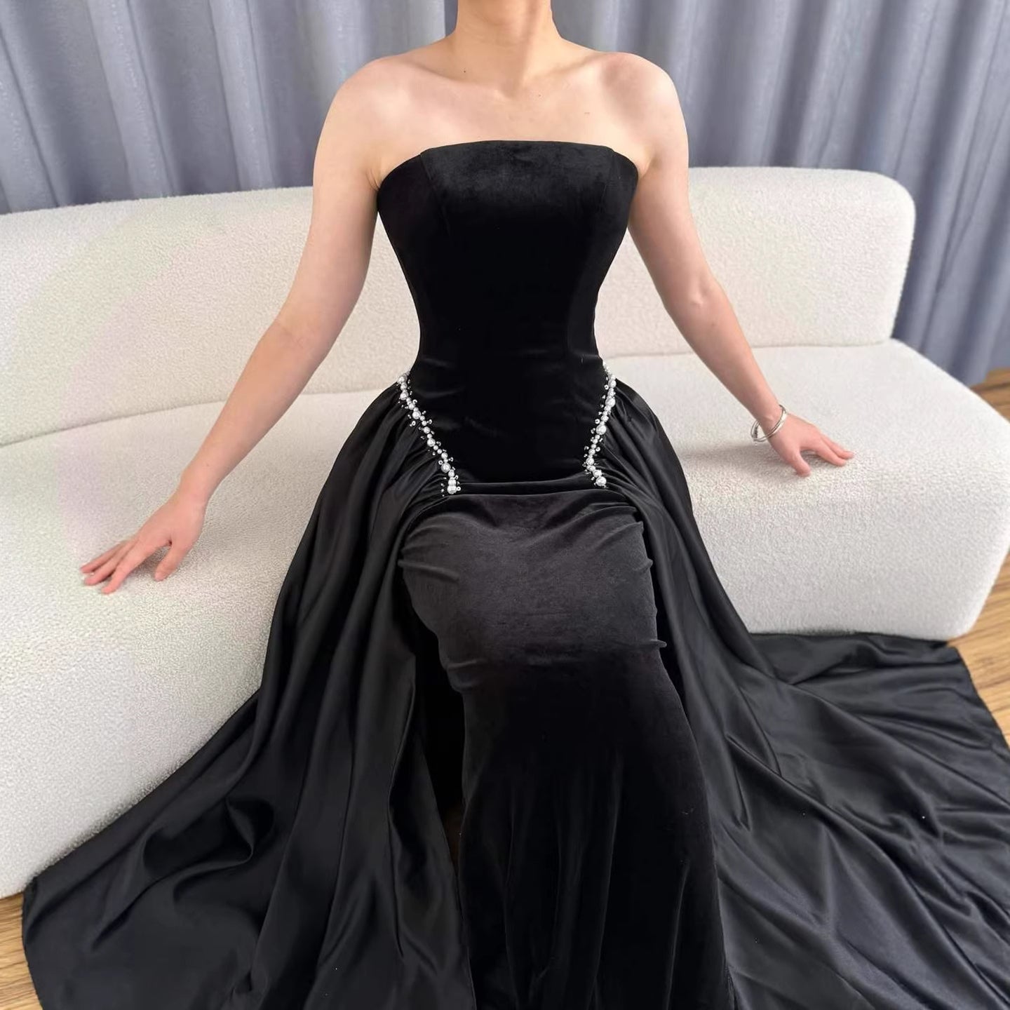Luxury Navy Blue Mermaid Pearls Evening Dress Gowns With Skirt LA73351