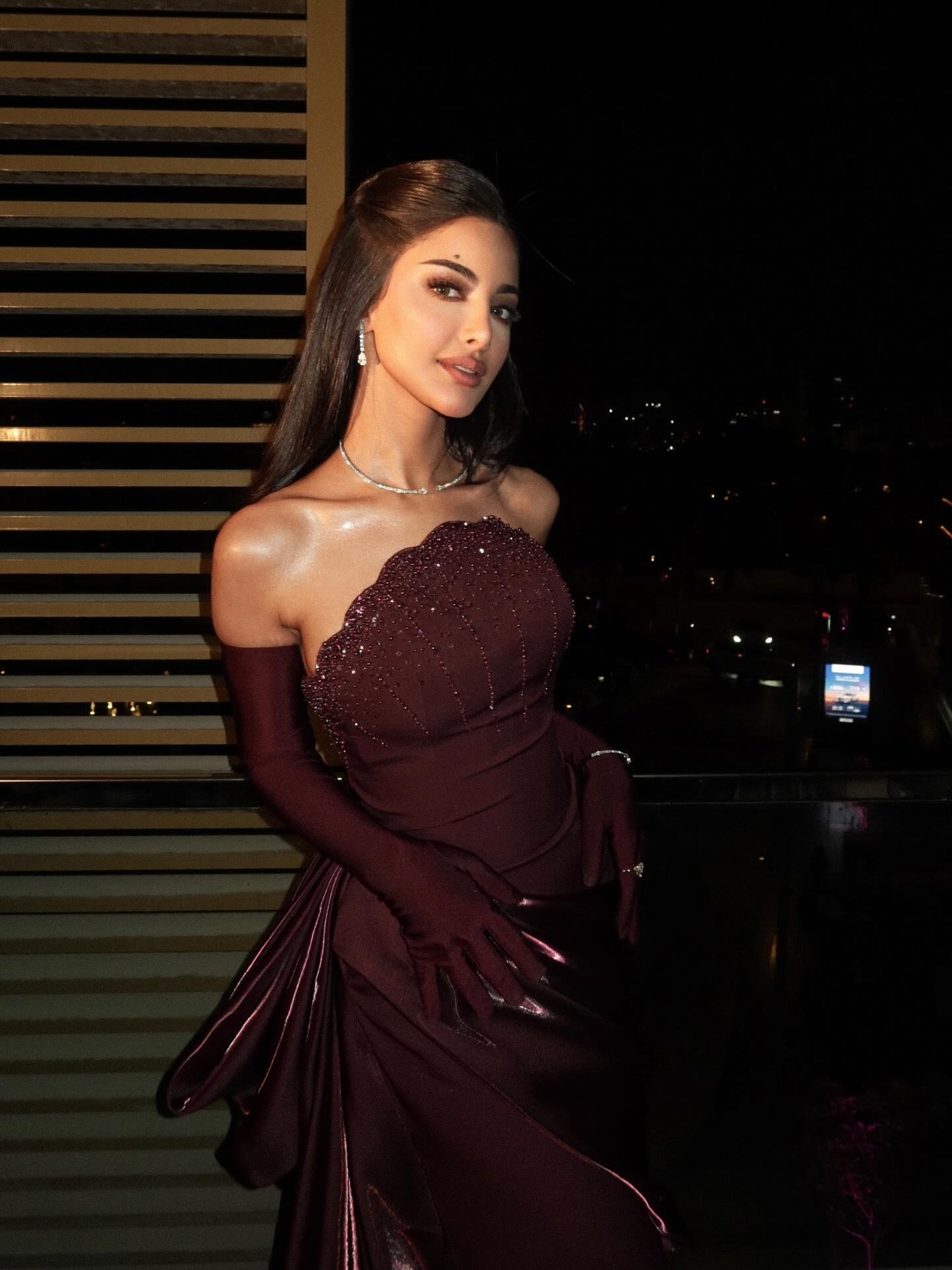 Luxury Wine Red Strapless Beaded Evening Dress With Skirt With Gloves LA73528 - SERENE HILL