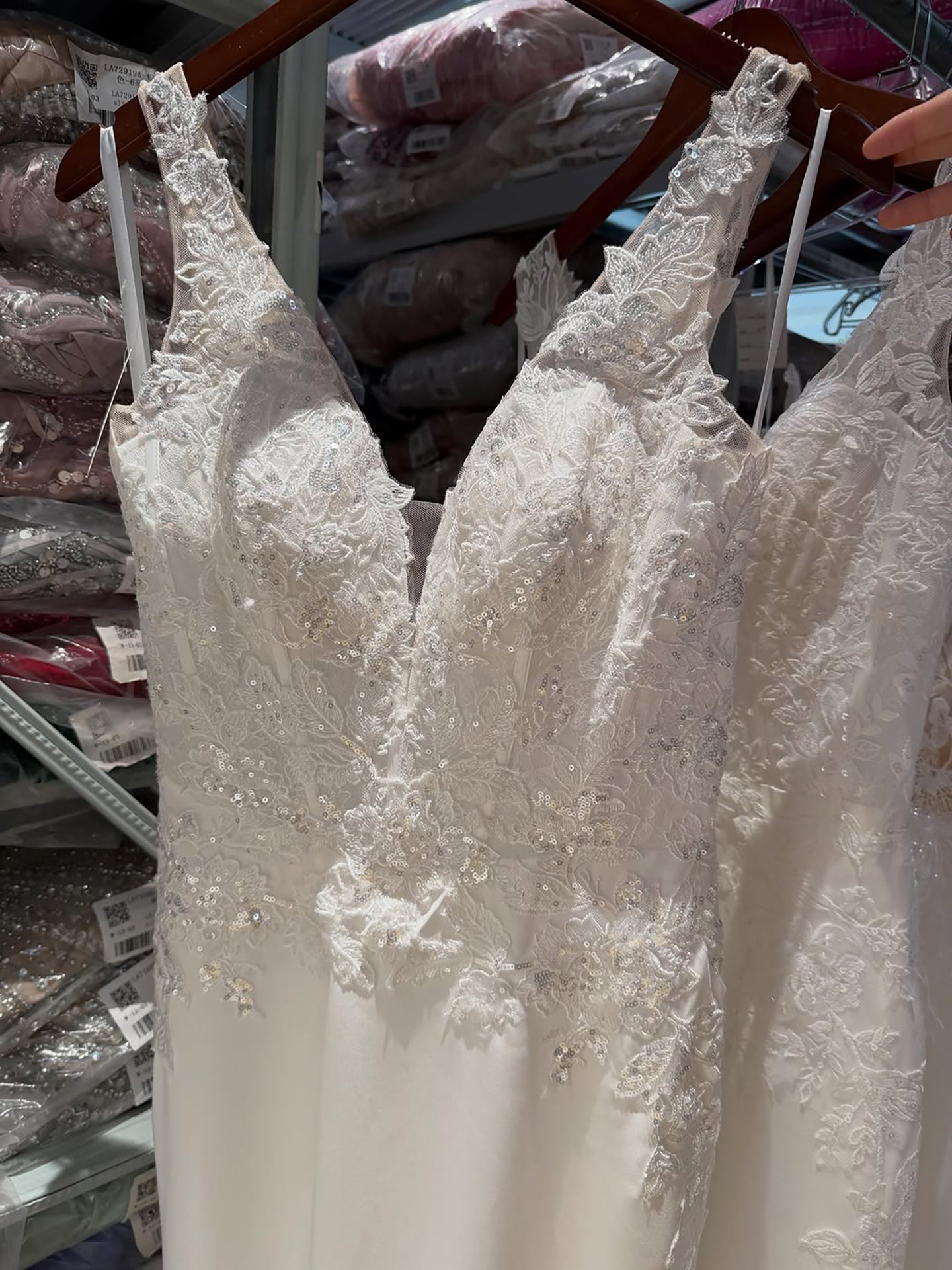 Luxury White V Neck Lace Bodice Zipper Back Mermaid Dress LA73690A SERENE HILL
