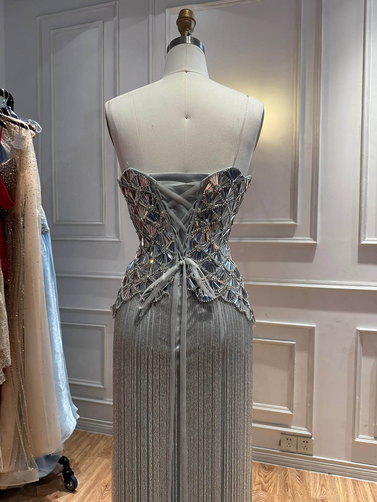 Luxury Silver Mirror Beaded Tassel Straight Evening Dress LA73853A