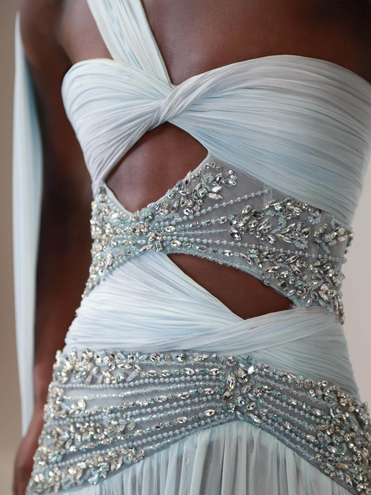 Luxury Blue One-Shoulder Cutout Crystal Beaded Evening Dress LA73933