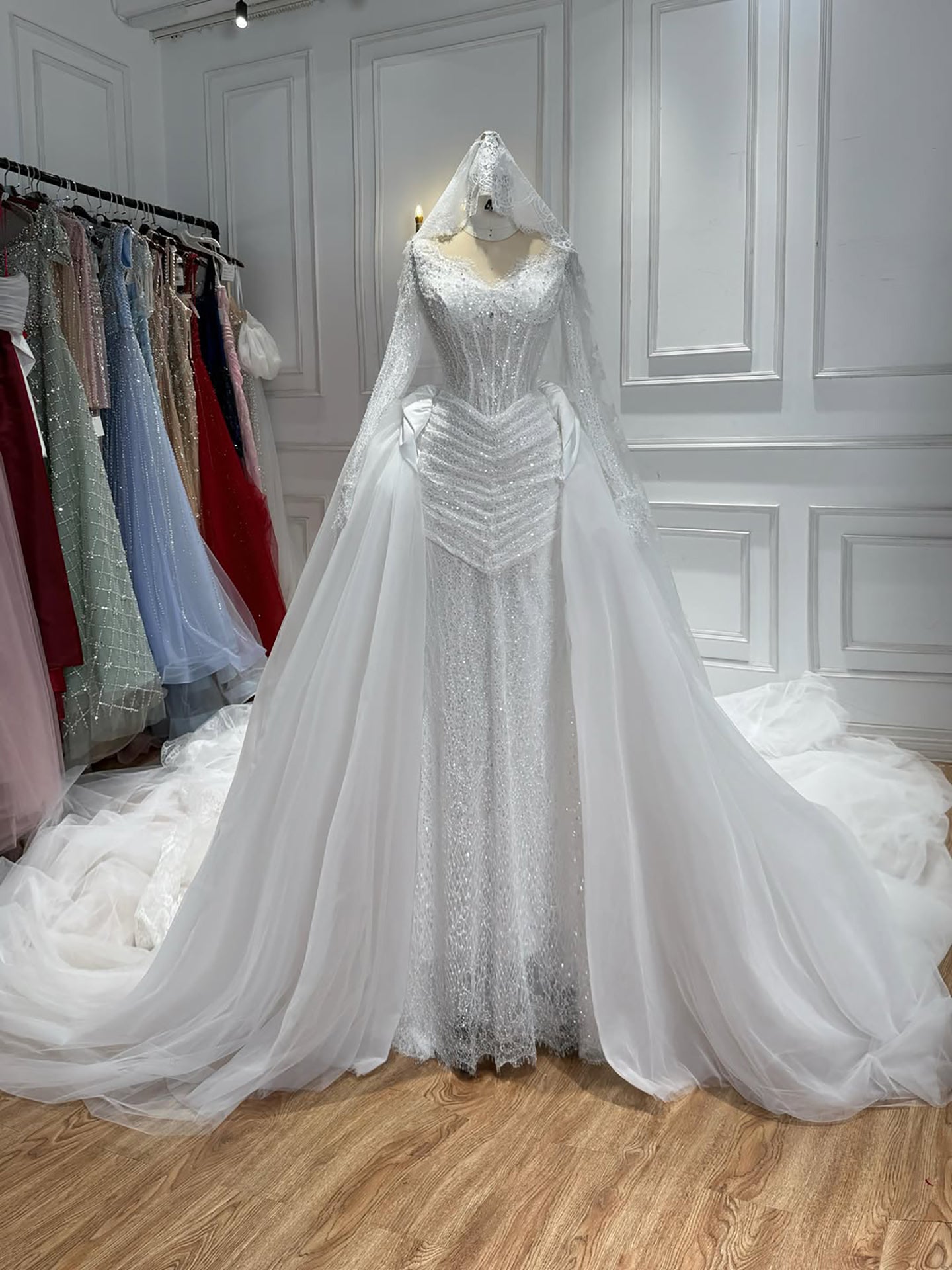 Luxury White Long Sleeve Beaded Corset Wedding Dress HA2535