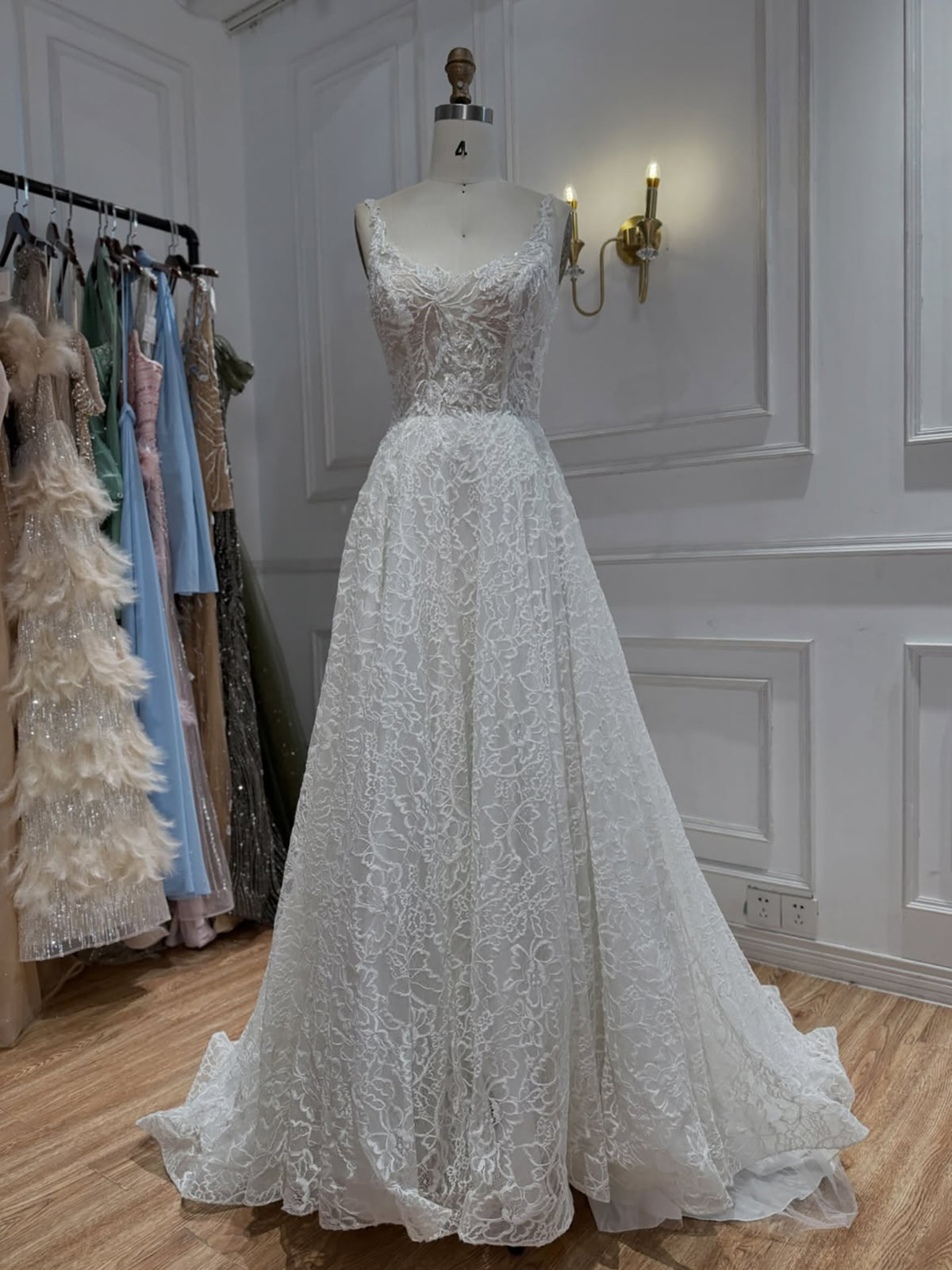 Luxury White Lace Spaghetti Strap A Line Wedding Dress HA2565