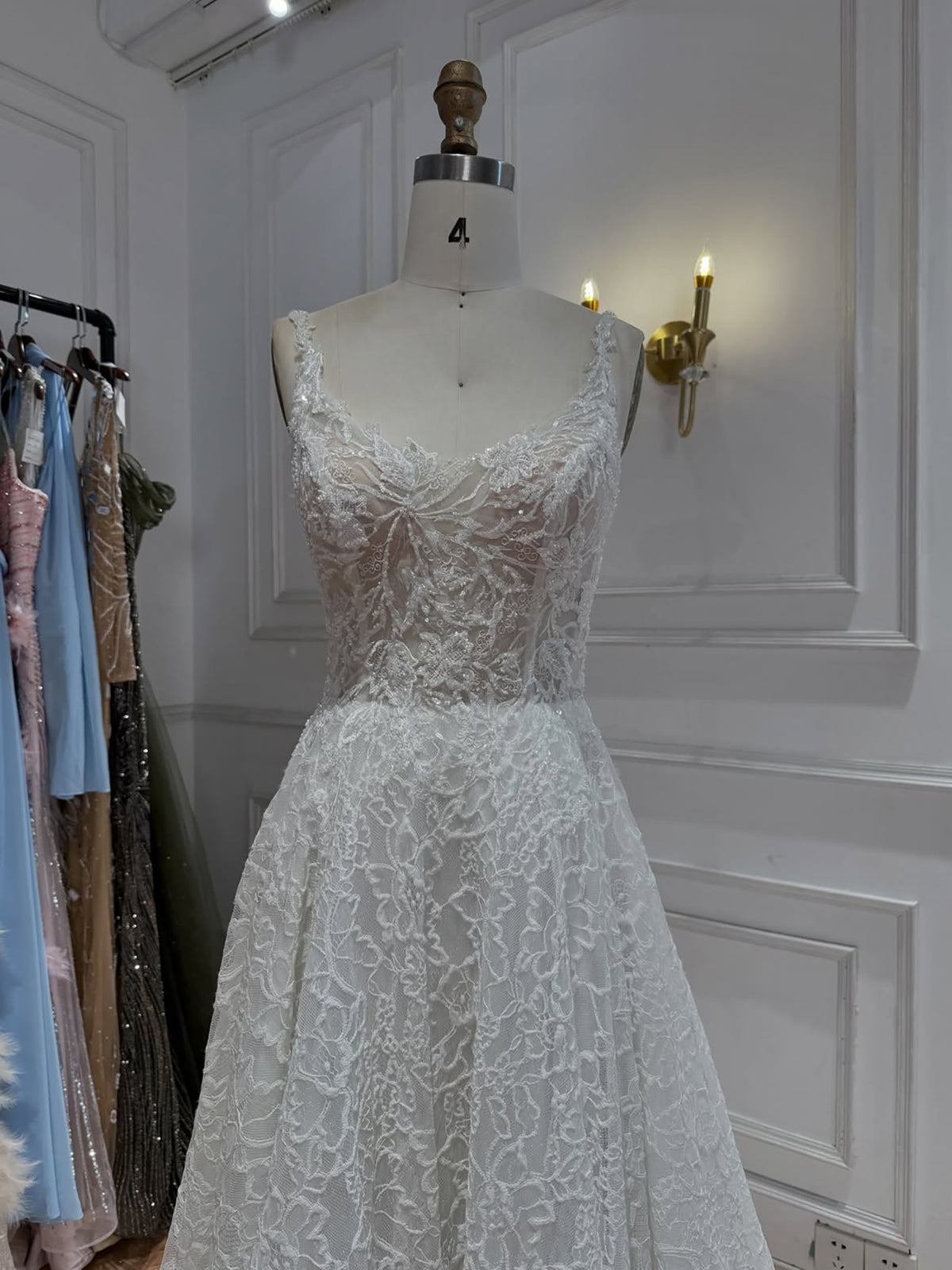 Luxury White Lace Spaghetti Strap A Line Wedding Dress HA2565