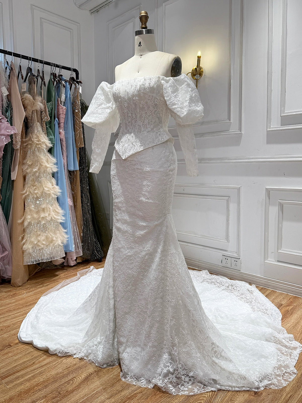 Vintage White Lace Mermaid Wedding Dress With Puff Sleeves HA2570
