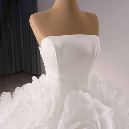 Luxury White Strapless 3D Floral Tulle Ball Gown HM241086