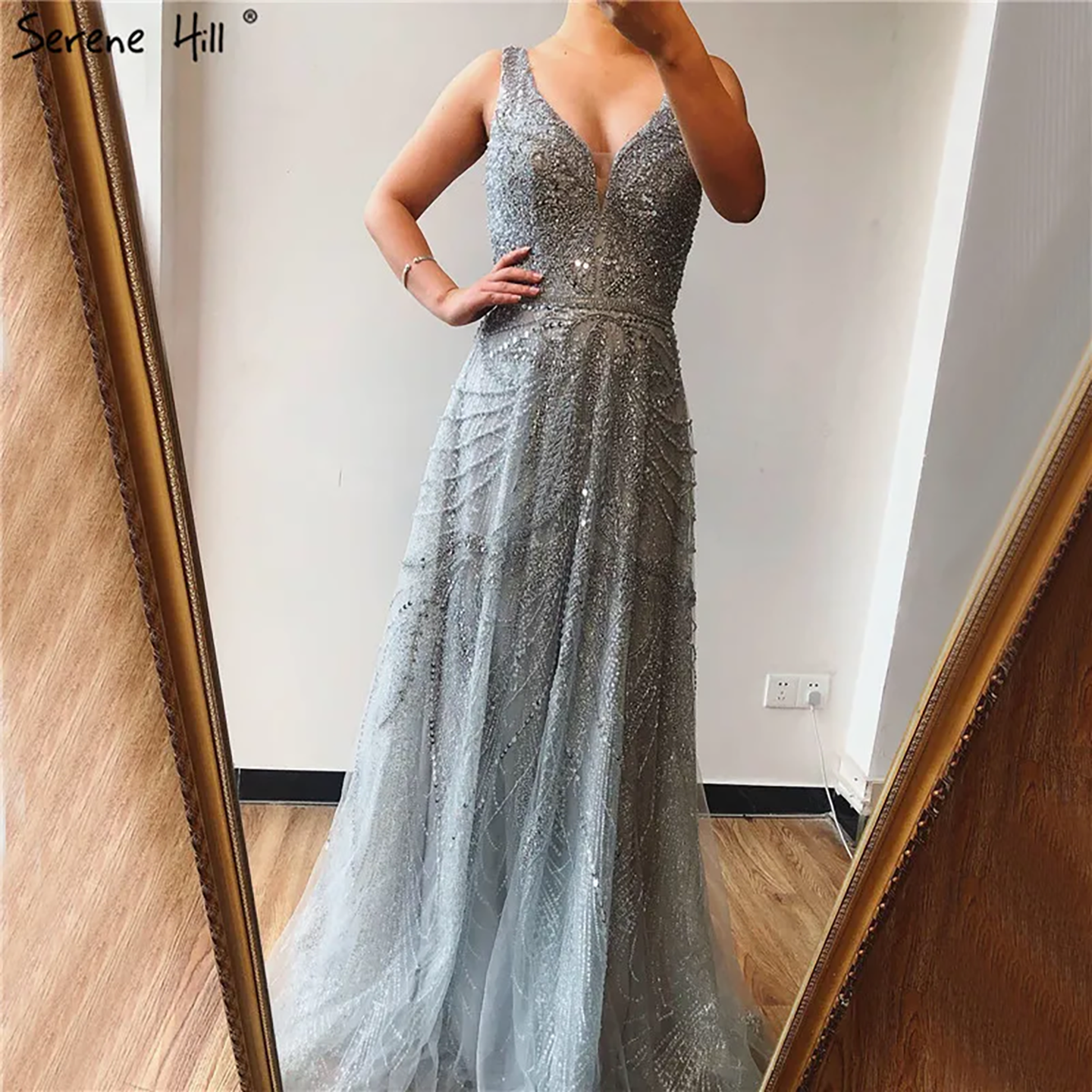 On Sale  no return no refund Rose Gold A-Line V-Neck Luxury Sexy Evening Dresses 2025 Pearls Crystal Long Sleeves Fromal Gown Serene Hill LA70287