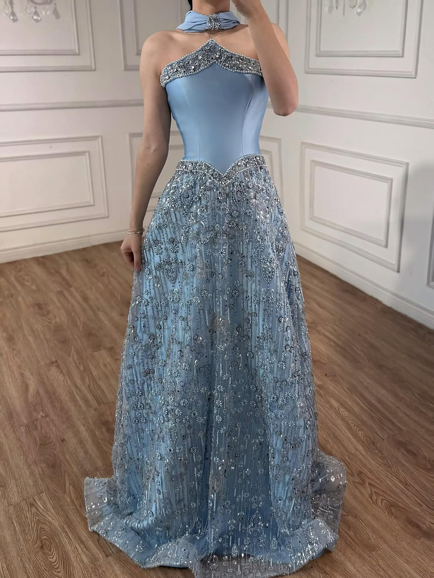 Luxury Arabic Blue Strapless Beaded A-Line Evening Dress with Scarf LA73050F
