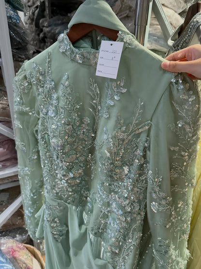 Luxury Sage Green Lace Appliques Evening Dress Long Sleeves LA73626