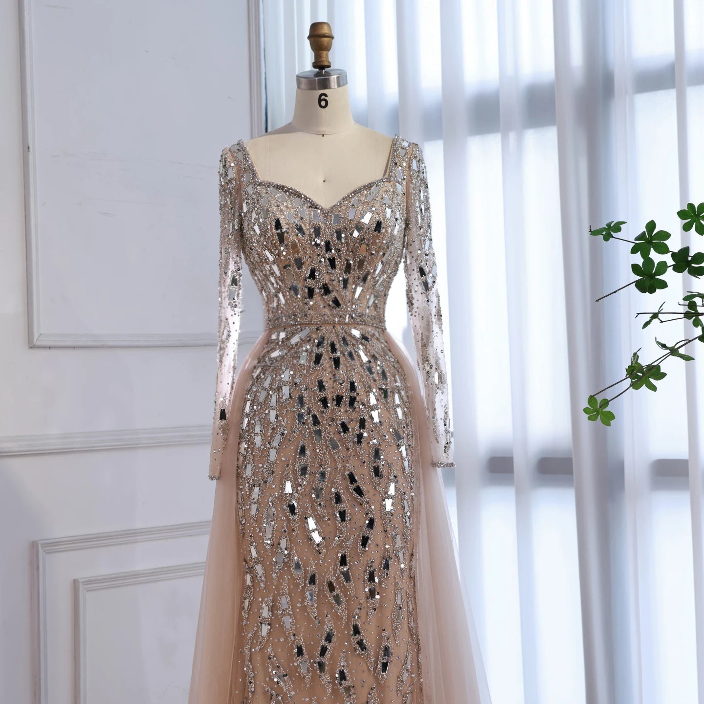 Luxury Arabic Nude Long Sleeve Mermaid Evening Dress LA73113A - SERENE HILL