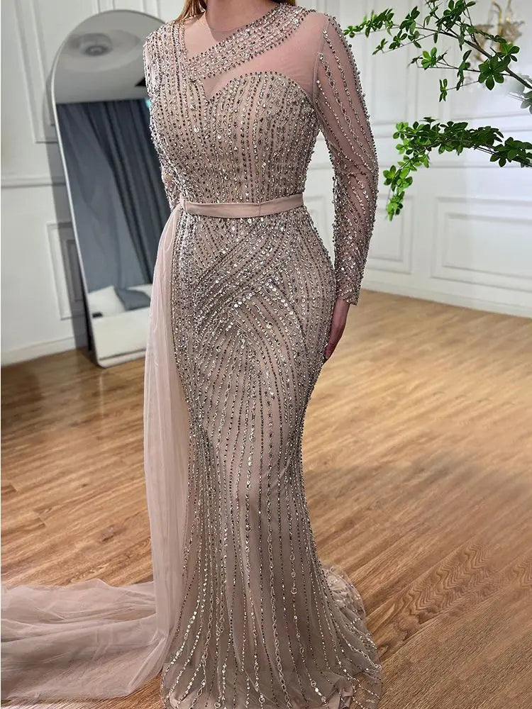 Dress on sale only in usa no return no refund !!! - SERENE HILL