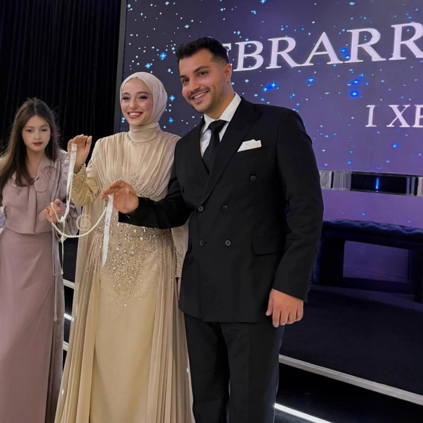 Luxury Caramel Crystal Beaded Mermaid Muslim Evening Dress LA73427 - SERENE HILL