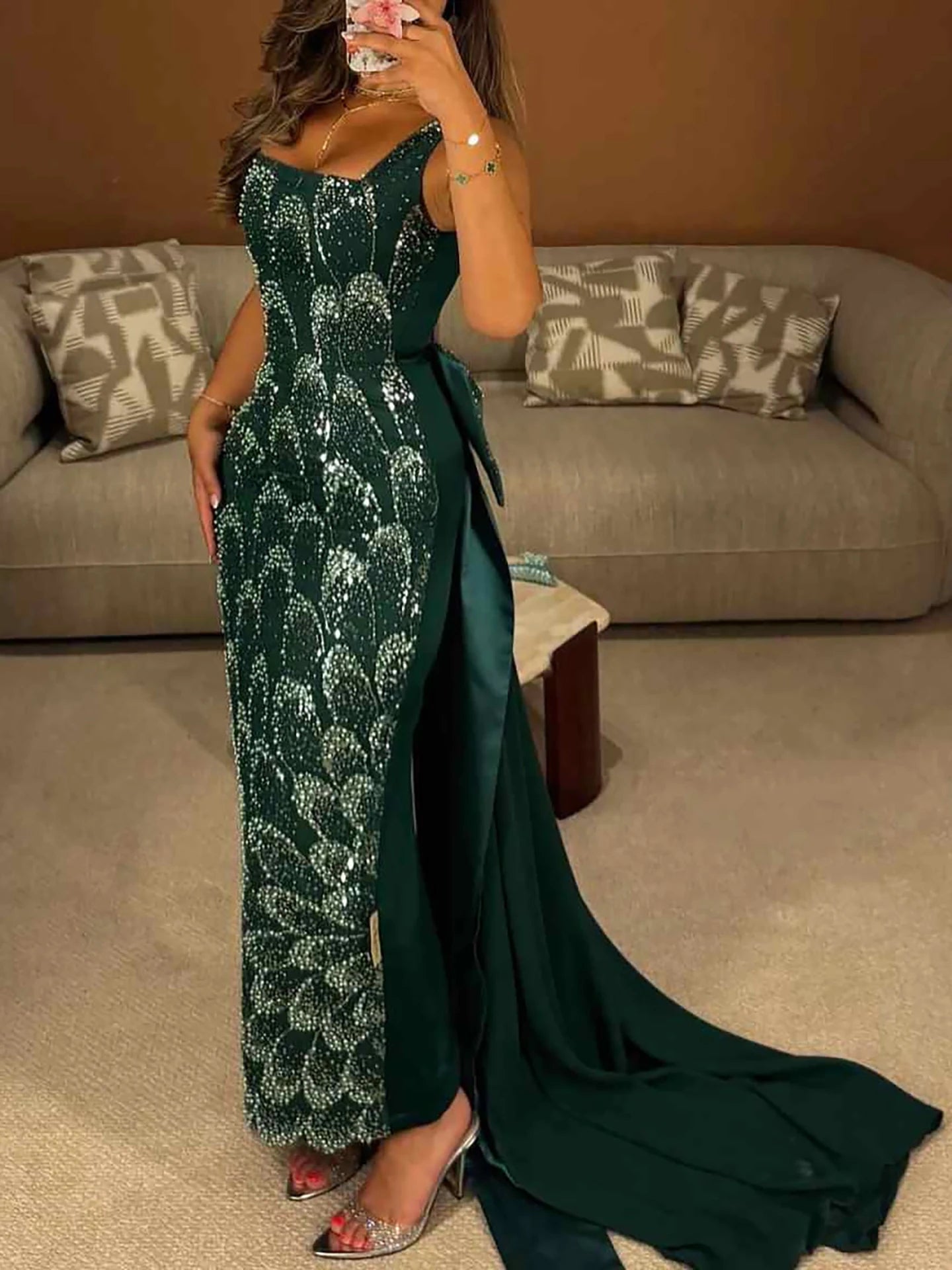 Luxury Evening Dress Emerald Green Bow Sheath Straight With Train LA73380 - SERENE HILL