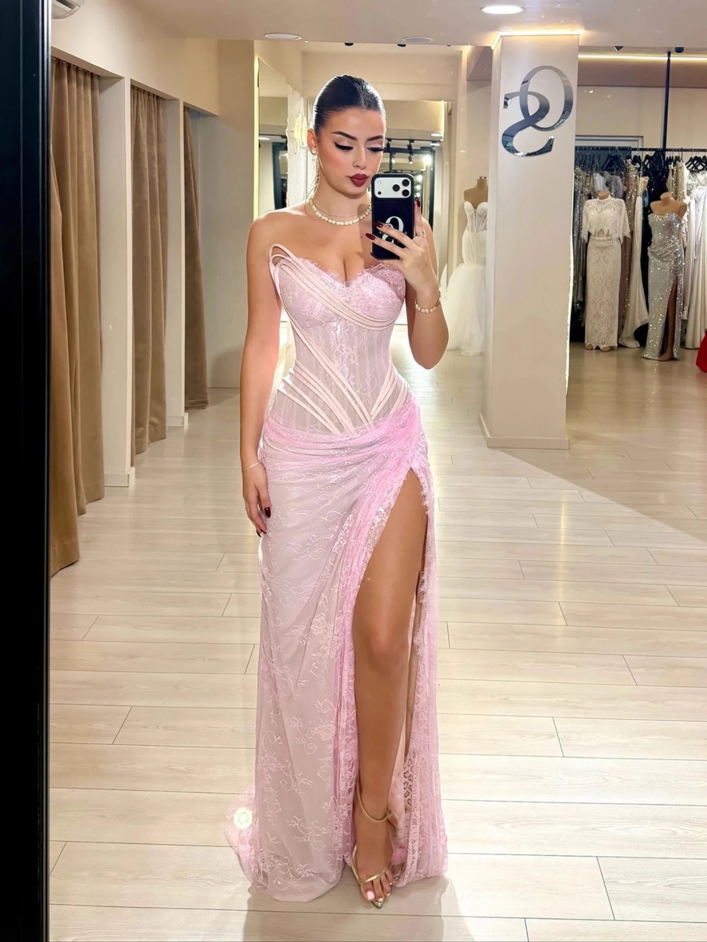 Luxury Pink Saudi Arabic Lace Embroidery Evening Dress LA73373 - SERENE HILL