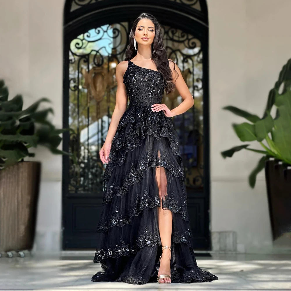 Serene Hill 2025 Arabic Black Elegant One-Shoulder Tiered Side Split A-Line Lace Luxury Prom Dress for Women&
