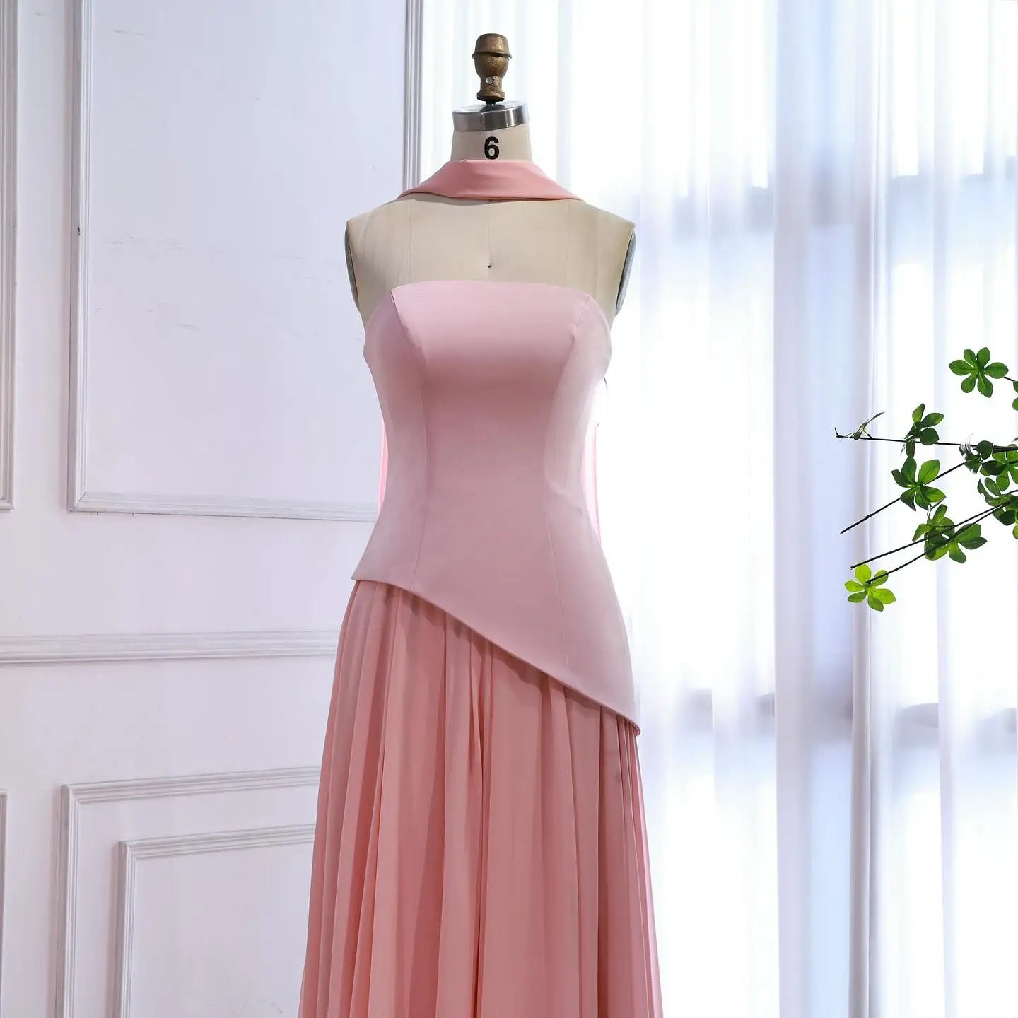 Luxury Lilac Elegant Evening Dress Flowing Skirt LA73165 - SERENE HILL