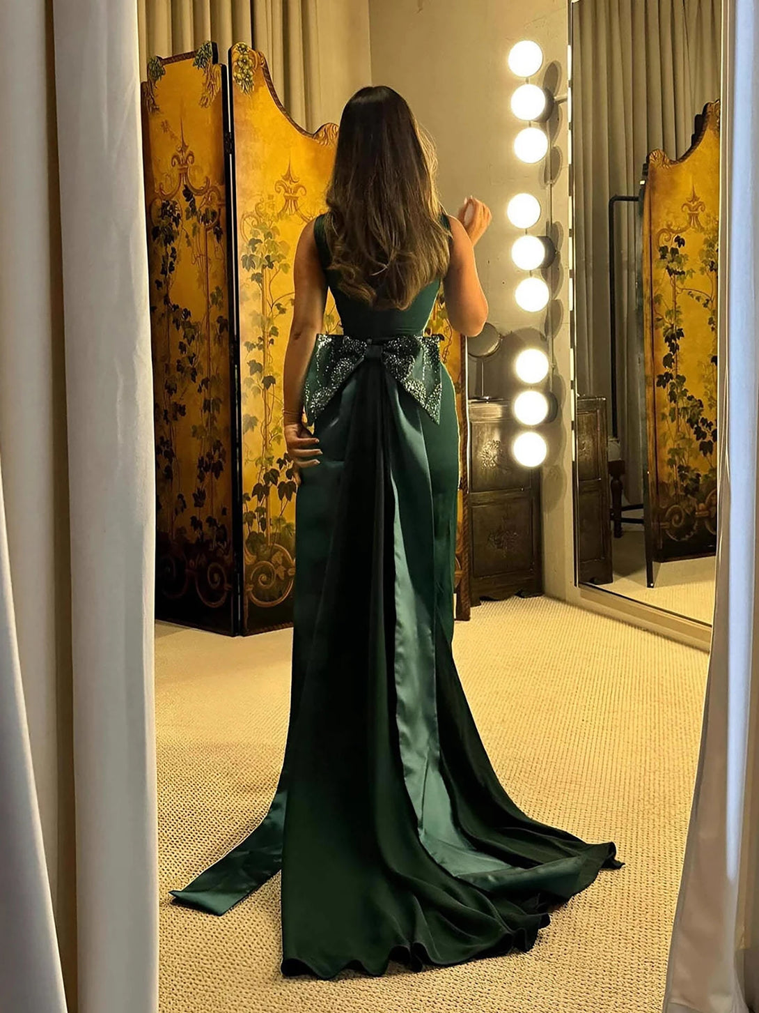 Luxury Evening Dress Emerald Green Bow Sheath Straight With Train ...