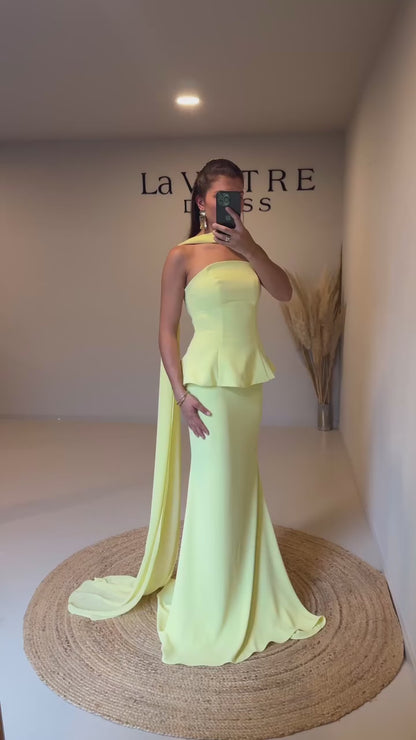Luxury Olive Green Mermaid Evening Dress with Cape LA73165A