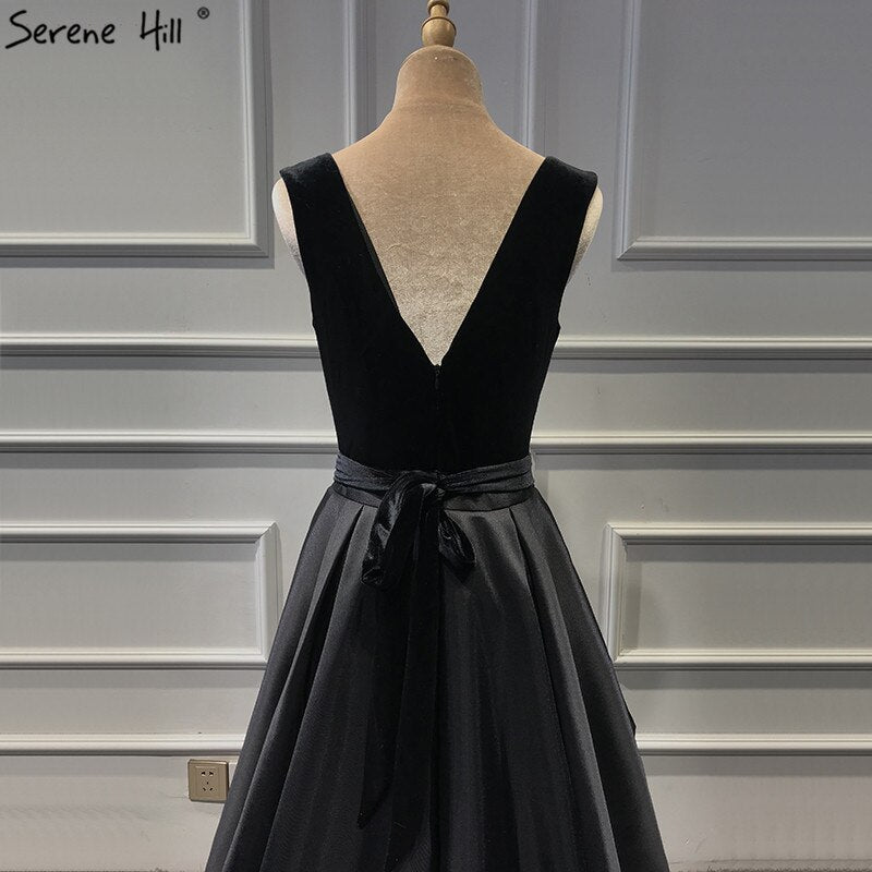 On Sale No Return No Refund Sale Black Velour Sleeveless A-Line Sexy Evening Dresses 2025 Real Photo Deep-V Simple Formal Dress Serene Hill LA60951 - SERENE HILL