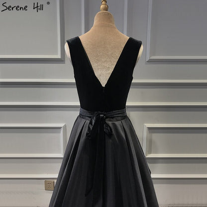 On Sale No Return No Refund Sale Black Velour Sleeveless A-Line Sexy Evening Dresses 2025 Real Photo Deep-V Simple Formal Dress Serene Hill LA60951 - SERENE HILL