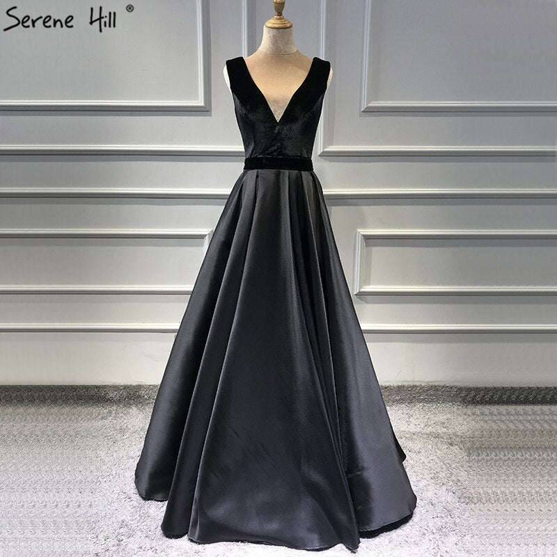 On Sale No Return No Refund Sale Black Velour Sleeveless A-Line Sexy Evening Dresses 2025 Real Photo Deep-V Simple Formal Dress Serene Hill LA60951 - SERENE HILL