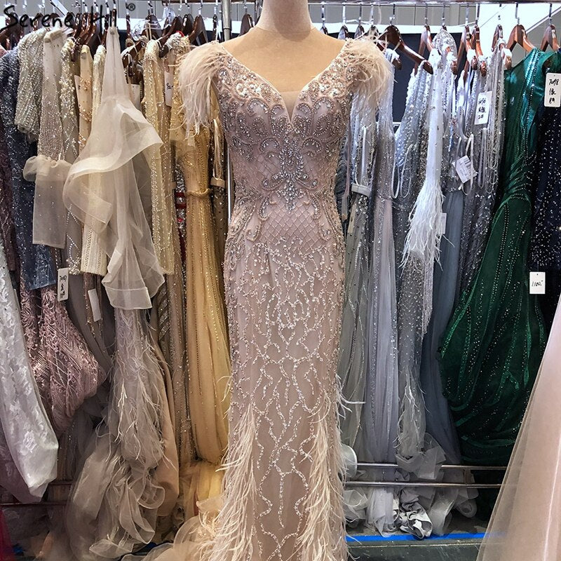 Champagne Luxury V-Neck Sexy Mermaid Evening Dresses 2025 Diamond Feathers Sleeveless Formal Dress Serene Hill LA70350 - SERENE HILL