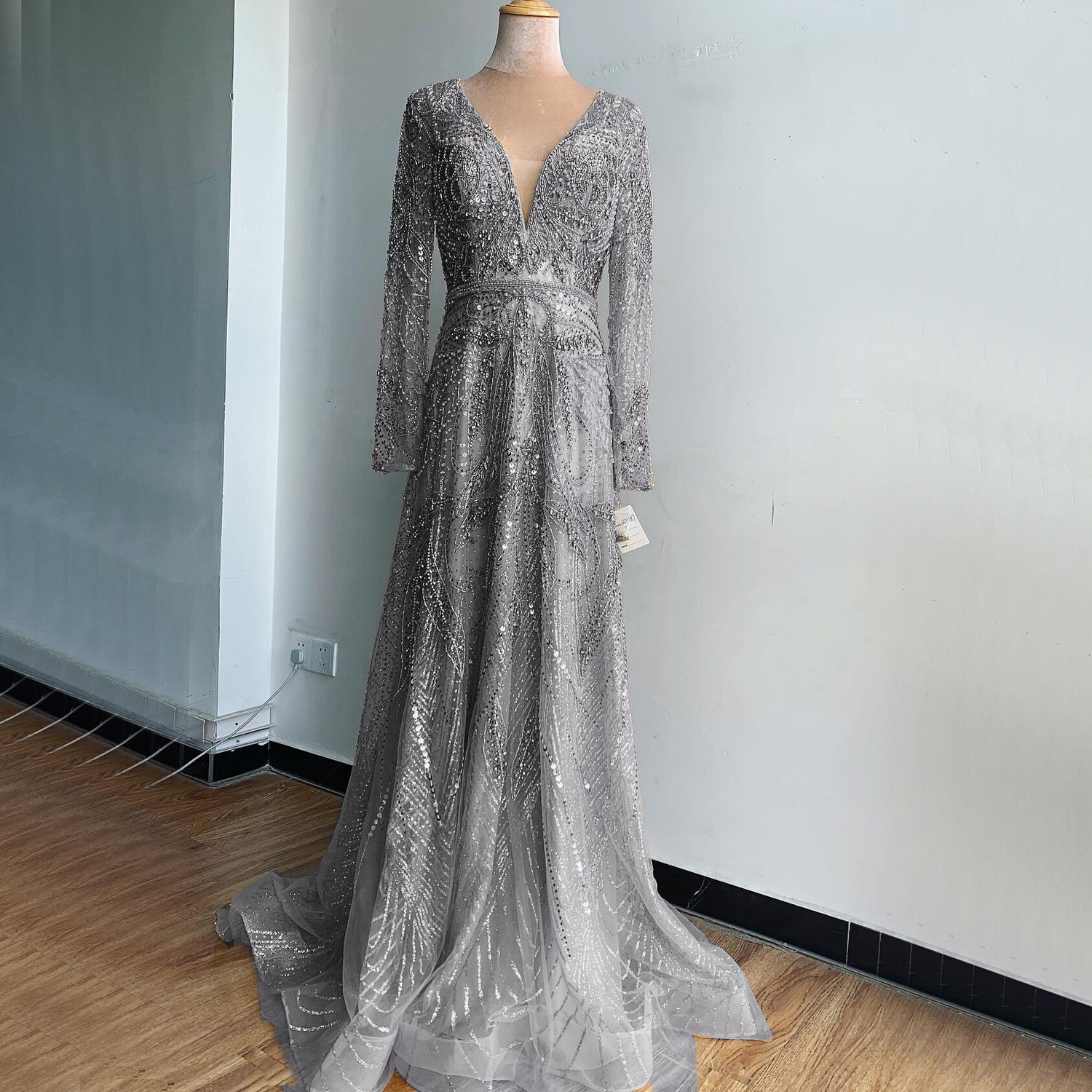 On Sale no return no refund Gold A-Line V-Neck Luxury Sexy Evening Dresses 2025 Pearls Crystal Long Sleeves Fromal Gown Serene Hill LA70287L - SERENE HILL