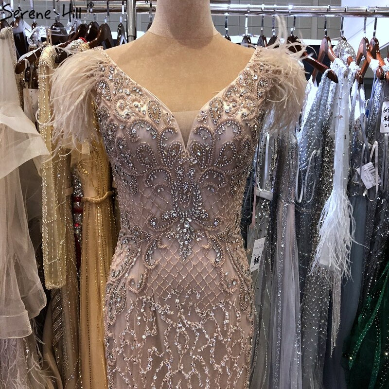 Champagne Luxury V-Neck Sexy Mermaid Evening Dresses 2025 Diamond Feathers Sleeveless Formal Dress Serene Hill LA70350 - SERENE HILL